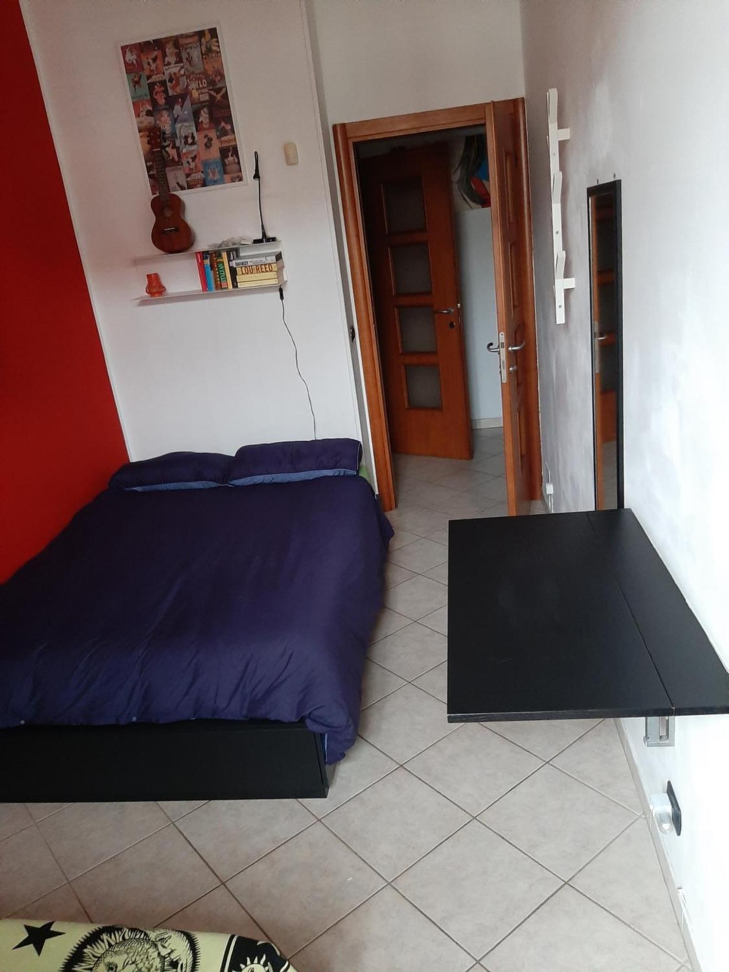 Cozy Room Stanza Close City Center In A Family House Stanza In Appartamento Condiviso Noi Viviamo In Casa Stanza In Affitto Torino Cameră foto
