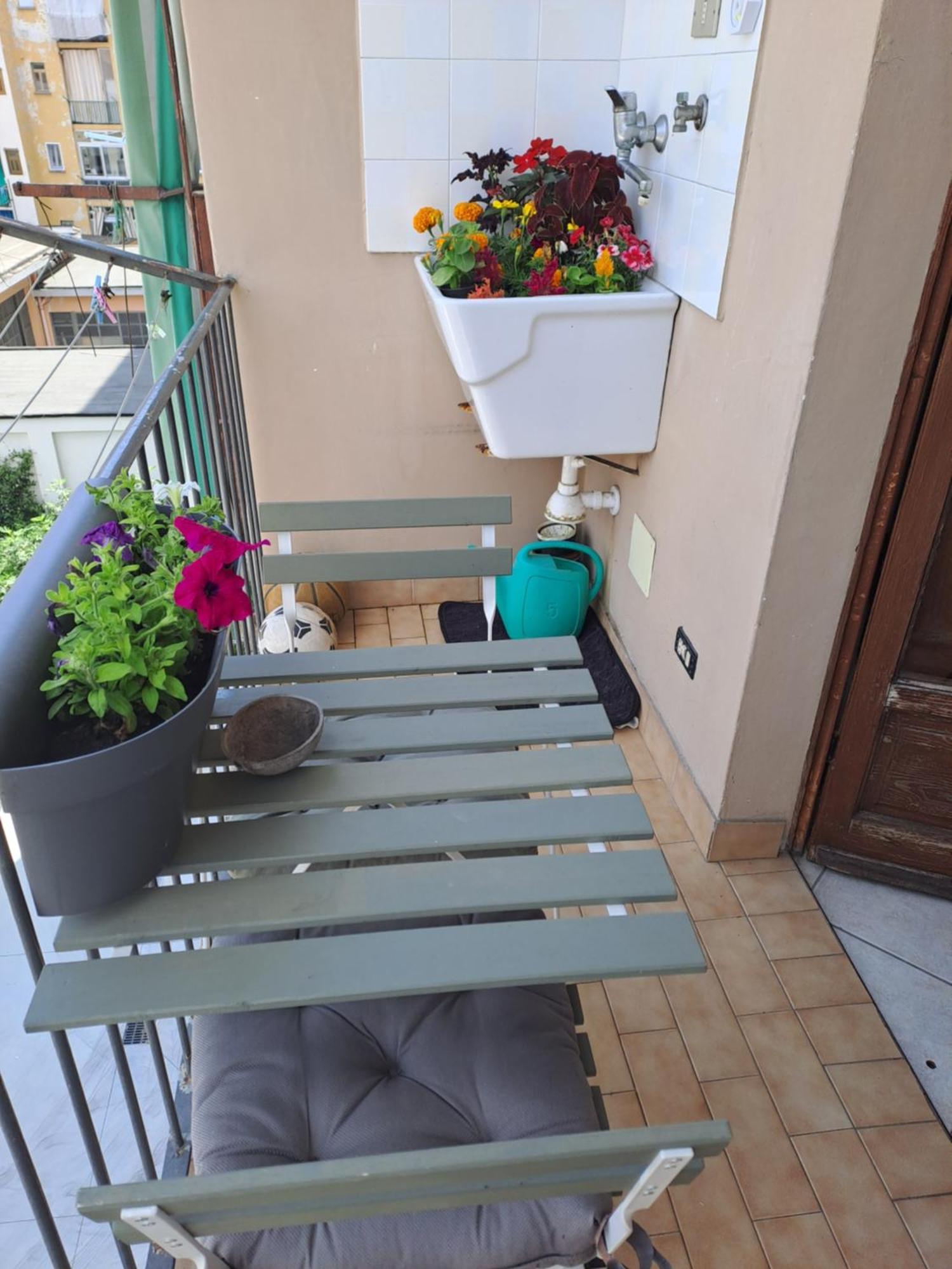 Cozy Room Stanza Close City Center In A Family House Stanza In Appartamento Condiviso Noi Viviamo In Casa Stanza In Affitto Torino Exterior foto