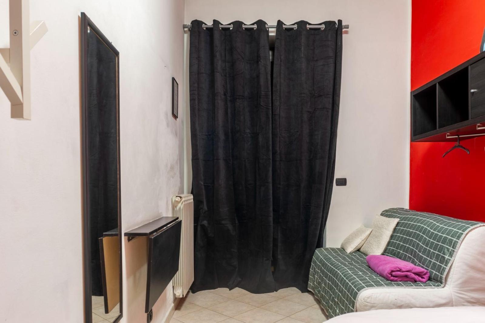 Cozy Room Stanza Close City Center In A Family House Stanza In Appartamento Condiviso Noi Viviamo In Casa Stanza In Affitto Torino Exterior foto